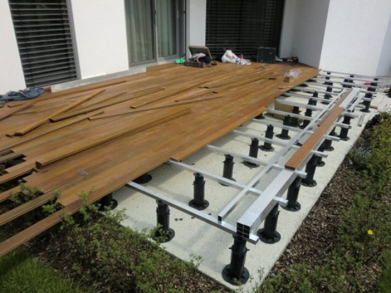 composite terrace on adjustable pedestals